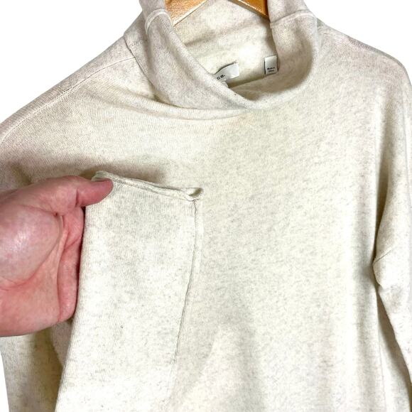 VINCE Women’s Cream Cashmere and Wool Mockneck Tunic Sweater large - Picture 2 of 3